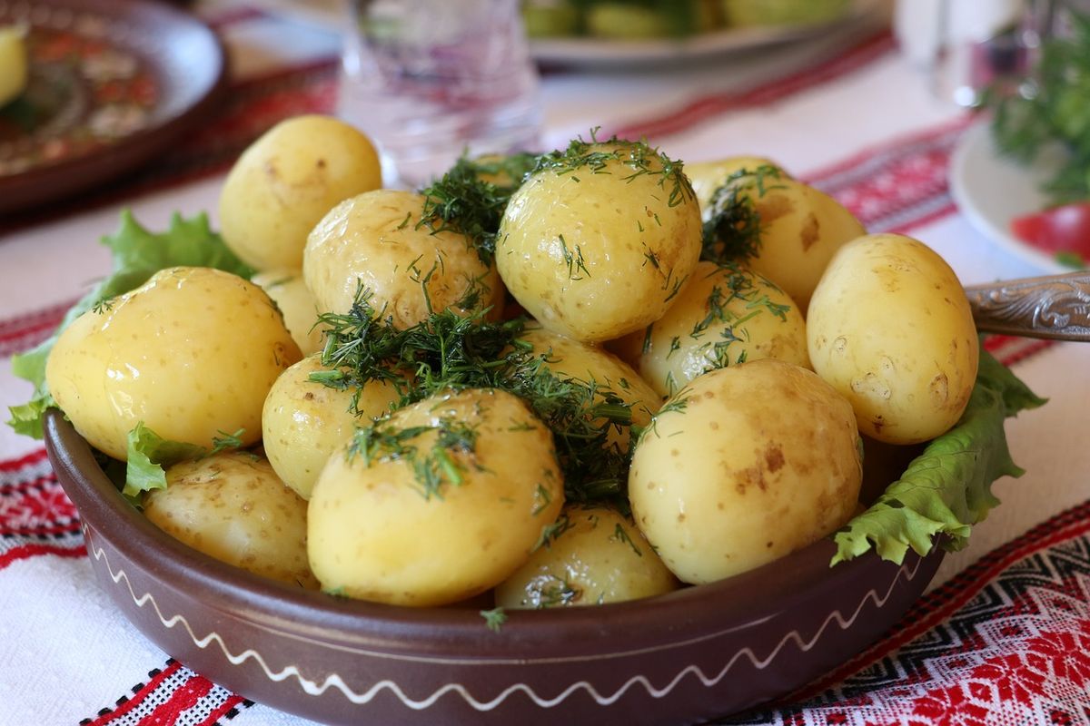 varene-brambory-miska