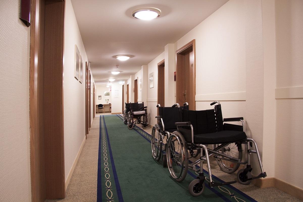 invalidni-voziky-chodba