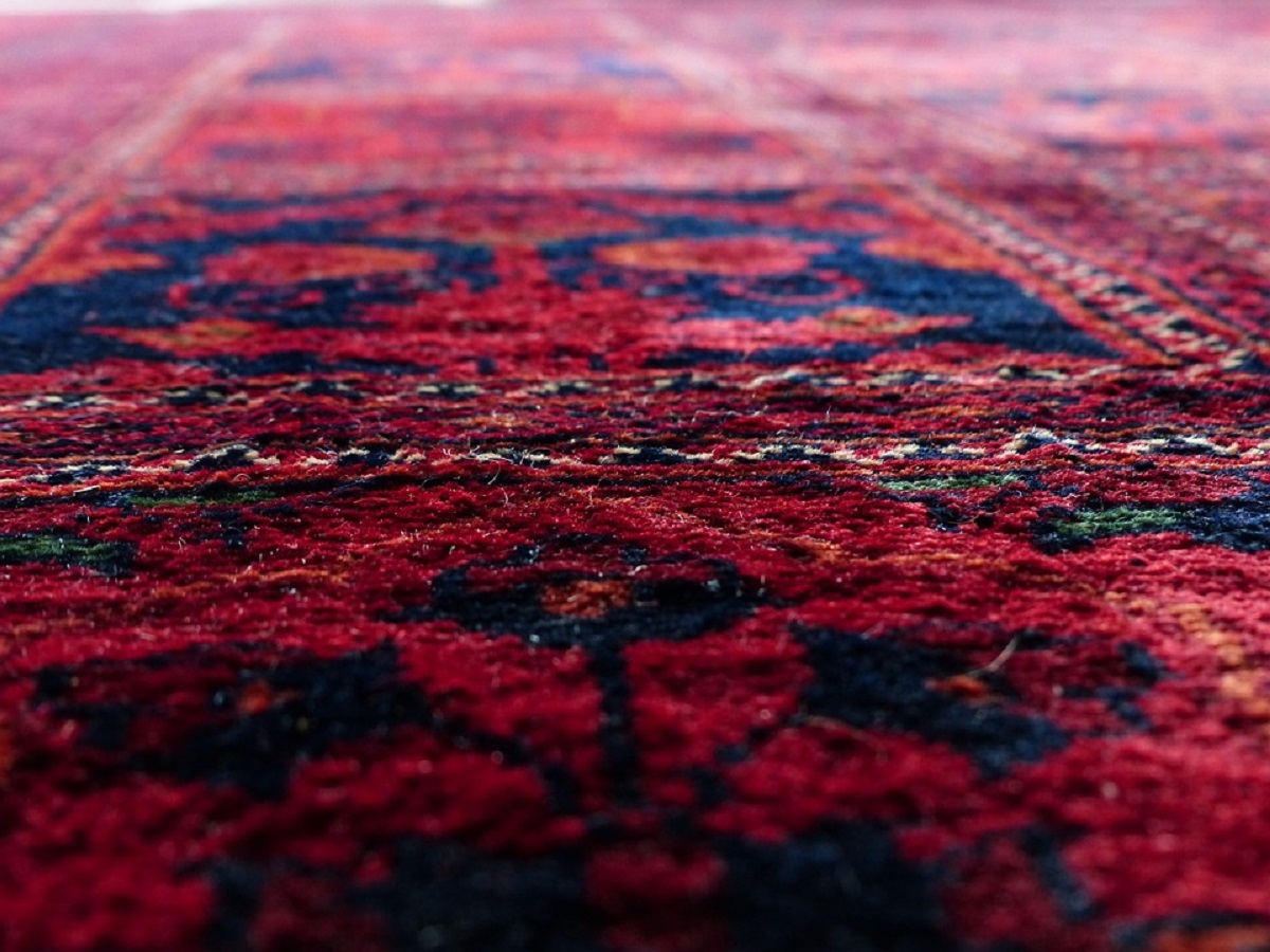 dukladne-vycisteny-koberec