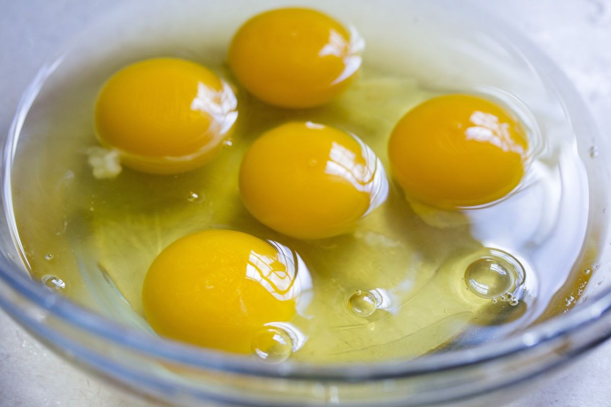 Do bramborové kaše přidejte žloutek nebo celé vejce