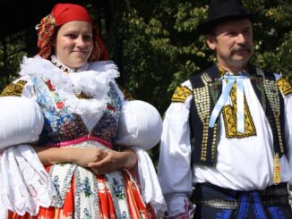 Moravský kroj